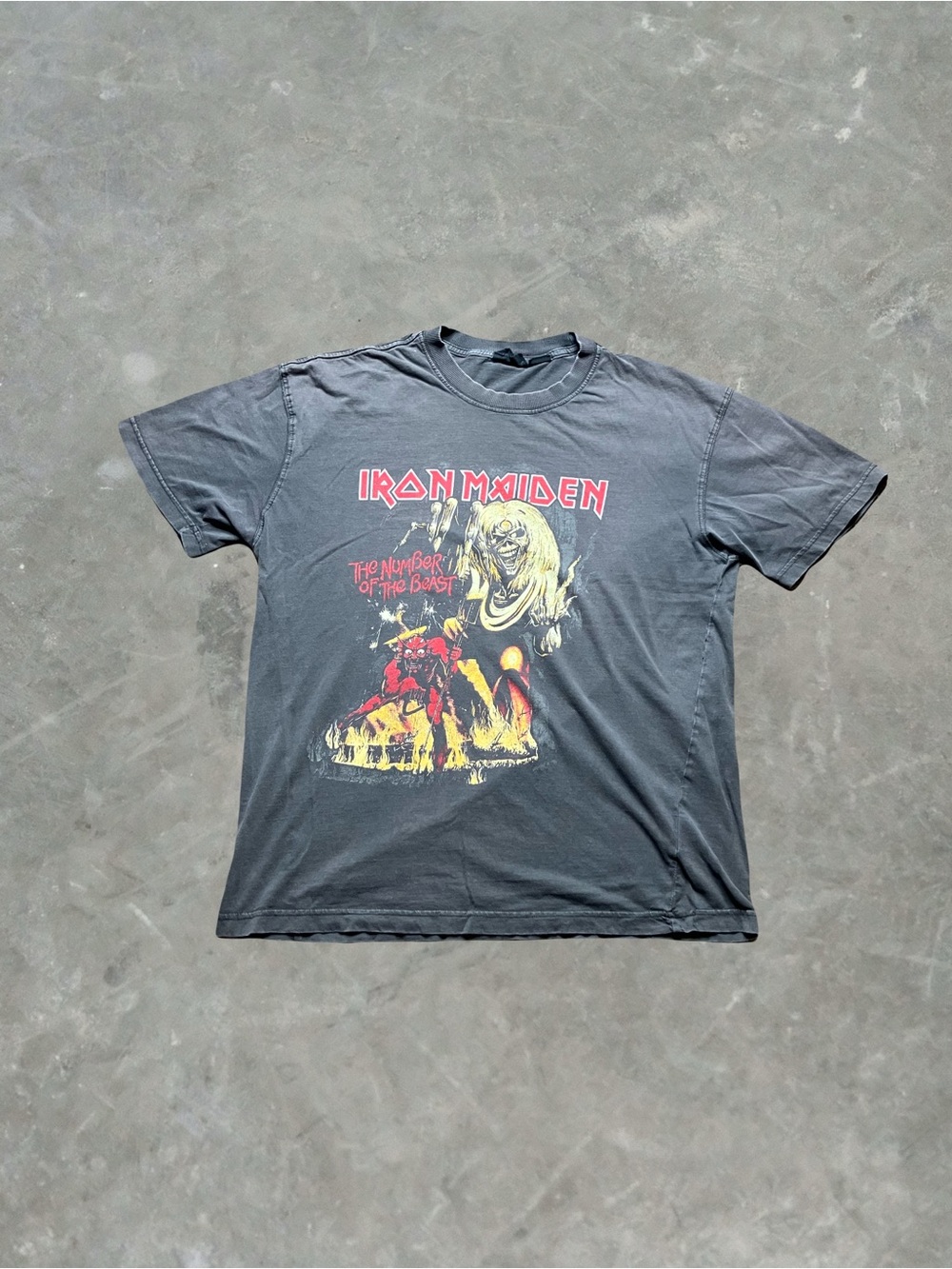 ☀️ Iron Maiden Number of The Beast Cotton On Graphic Tee Gray Mens M